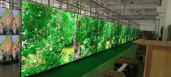 एचडीएमआई पोर्ट इंडोर एलईडी डिस्प्ले P3.91RGB वाईफ़ाई कनेक्शन के साथ पूर्ण रंग
