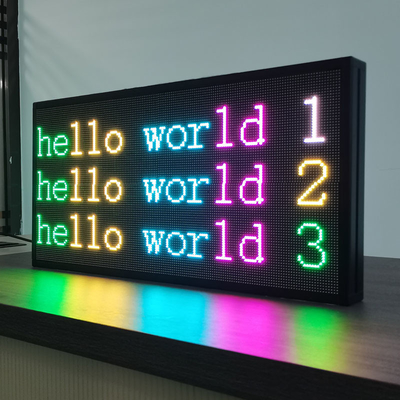 स्टोर विज्ञापन के लिए WIFI प्रोग्रामेबल P4RGB आउटडोर एलईडी डिजिटल साइन्स