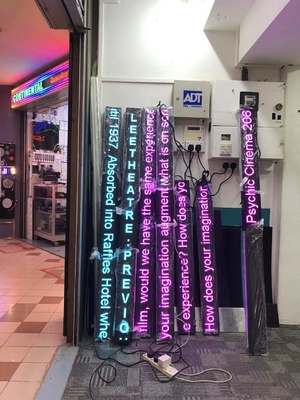 16पोर्ट एक्सचेंजर के साथ कस्टम P3mm RGB LED मूविंग साइन बोर्ड